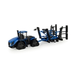 1:64 New Holland T9.700 SmartTrax II Tractor with Tandem Disk