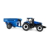 1:32 New Holland GENESIS T8.355 Tractor with Grain Cart