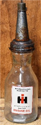 Oil Bottle With Spout And Tip, Farmall, Rectangular Decal