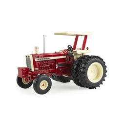 1:32 Farmall 1206 Tractor - 2023 Farm Show