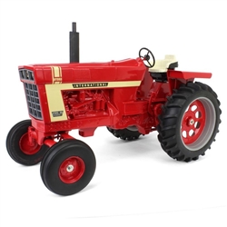 1/8 International Hydro 100 Wide Front with Rear Fenders